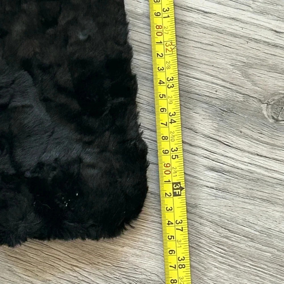 Parkhurst faux Fur Neck Warmer - Picture 5 of 8